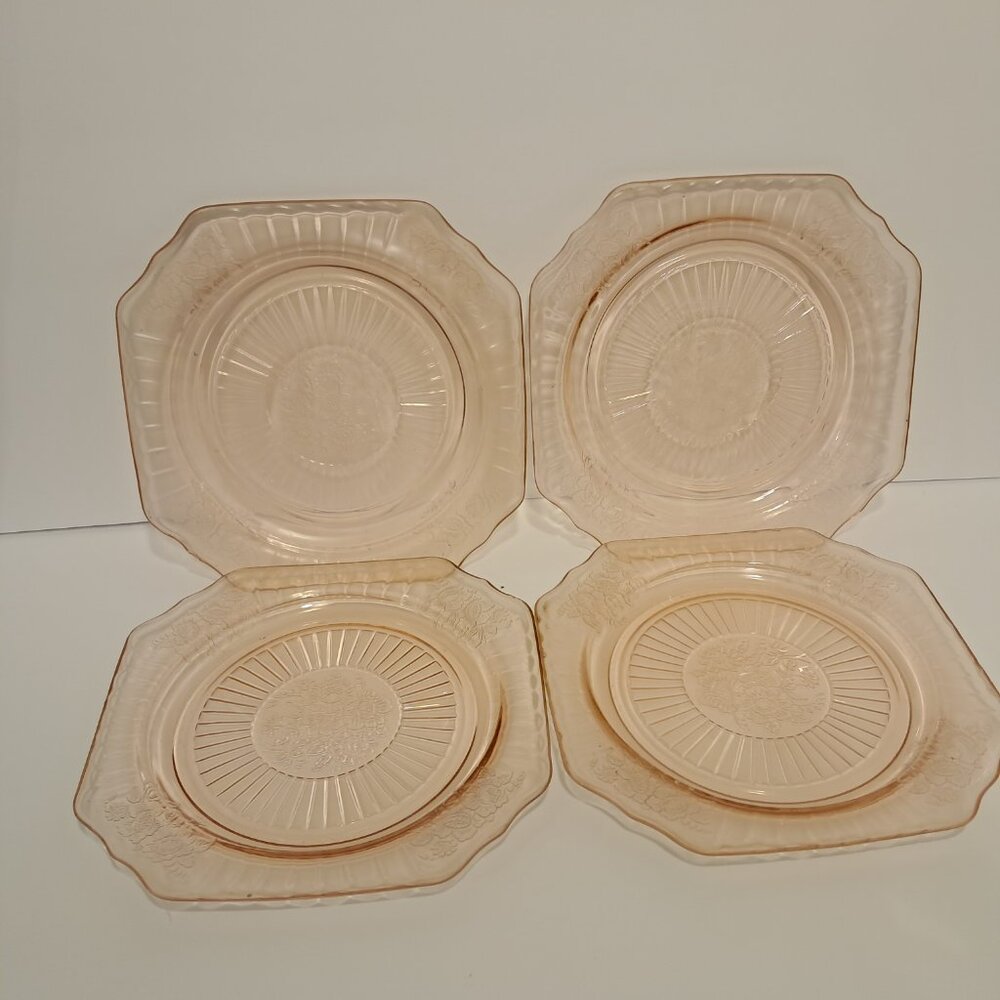 Set of five vintage Anchor Hocking Blush salad plates - Picture 7 of 9